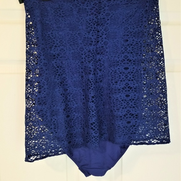 Lauren Ralph Lauren One Piece NWT Size 10 - Picture 5 of 6